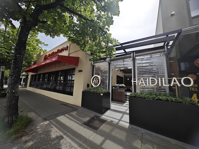 Haidilao Hot Pot West Broadway